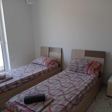 Ferienwohnung Poppy Court Marsaskala Exterior foto